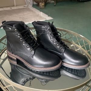Goodfellow & Co boots